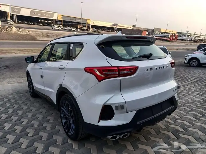جيتور X70 لاكجري 2025 3