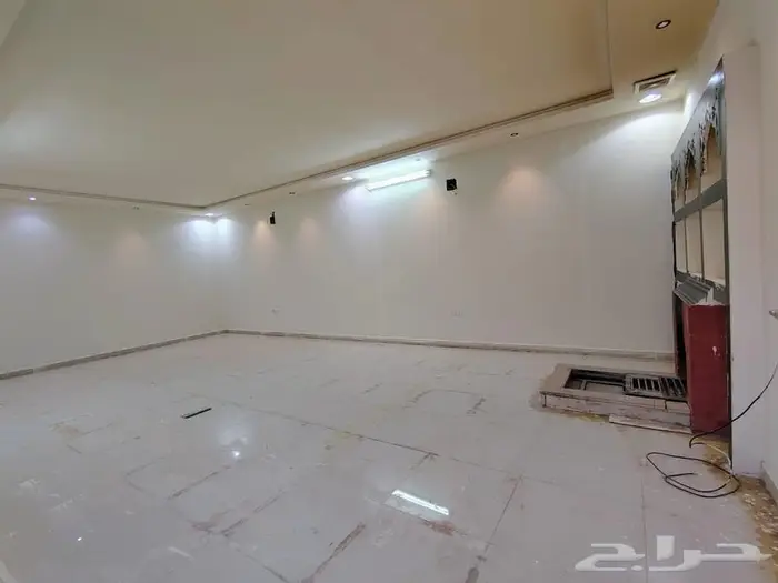 للايجار السنوي استراحة عزاب في حي الرمال   عرض رقم D1145 1