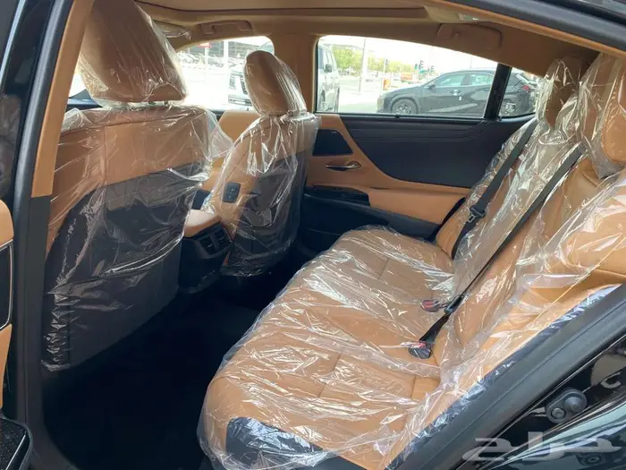 لكزس ES 350 DD فل كامل 2025 - سعودي 5