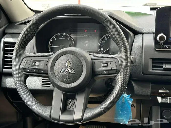عرض خاص ميتسوبيشي L200 غمارتين دبل نص فل اوتوماتيك 2024 10