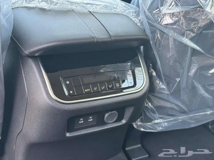 نيسان باترولXE - 3.8L 2025 بالنقد والتقسيط 14