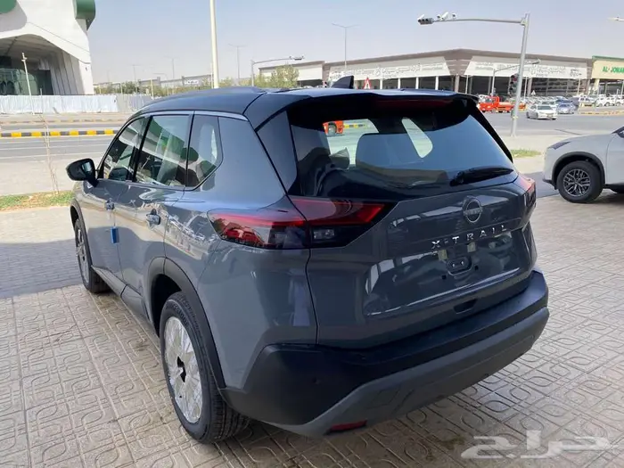 نيسان اكس تريل SV بلس 2025 جديد اصفار سعودي.دبل 14