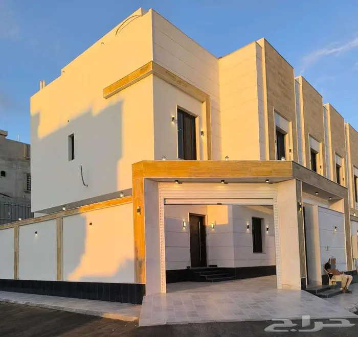 فيلا فاخرة للبيع بحي الصالحية جده 3