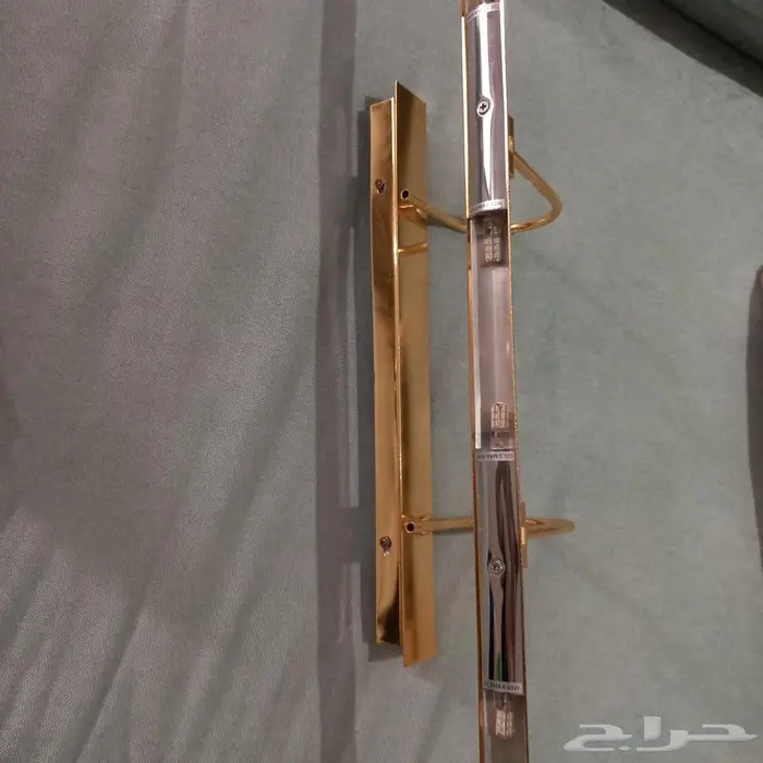 اناره جداريه فضي وذهبي 1