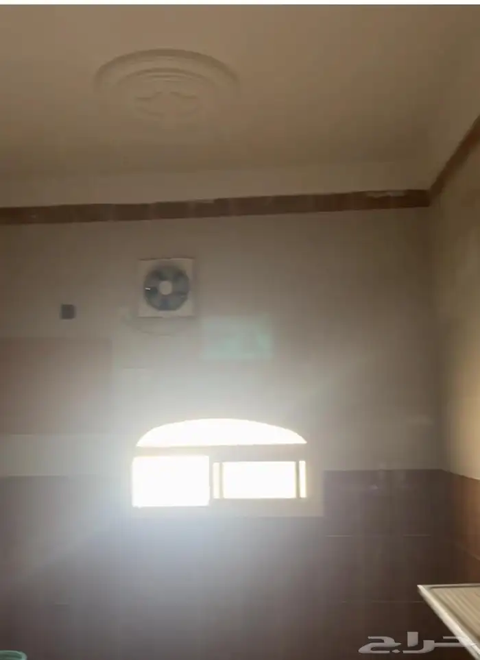 شقة للإيجار عوائل 8