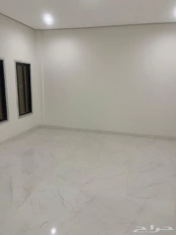 للايجار 4 شقق بعقد واحد 7