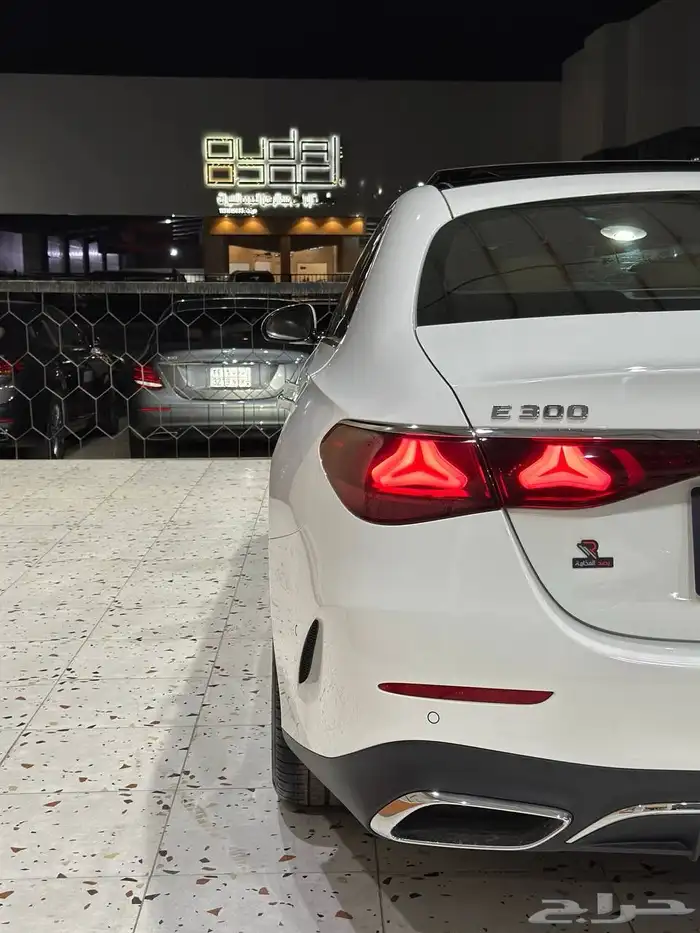 مرسيدس E300 AMG 2024 فل كامل . رصد الفخامة 11
