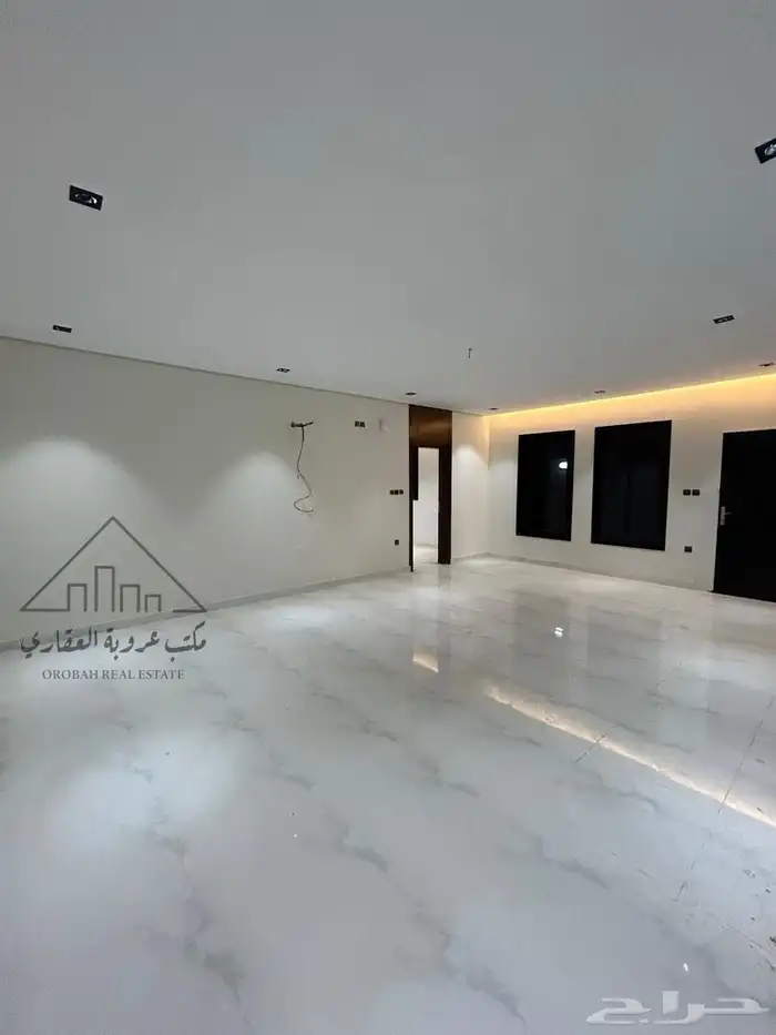 للبيع فيلا نص ارض ثلاث ادوار مروج الامير تبوك 8