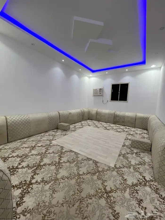 استراحة عزاب فاخرة VIP للإيجار موقع مميز 4