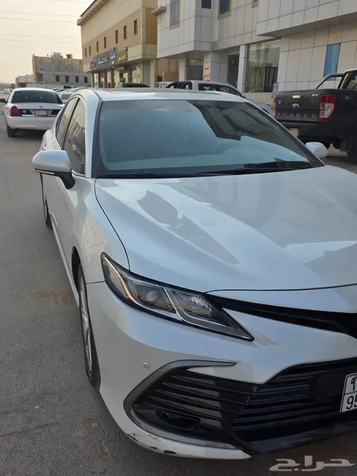 كامري 2023 GLE نظيفه 6