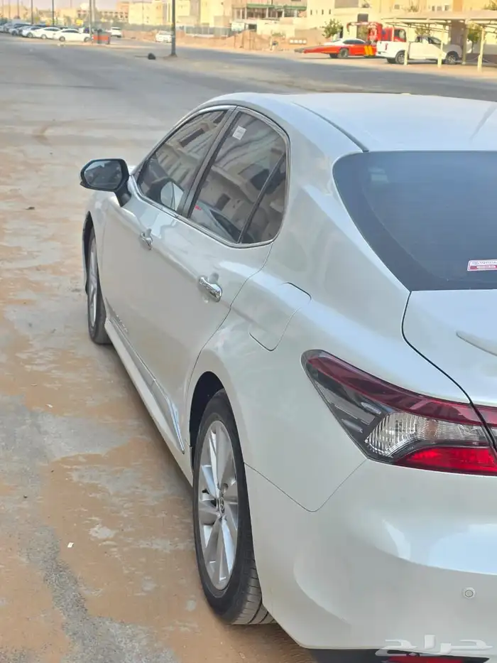كامري 2023 GLE نظيفه 4