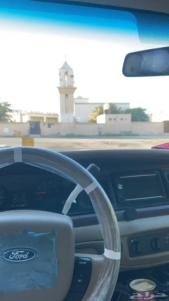فورد كراون فاكتوريا 2010 0