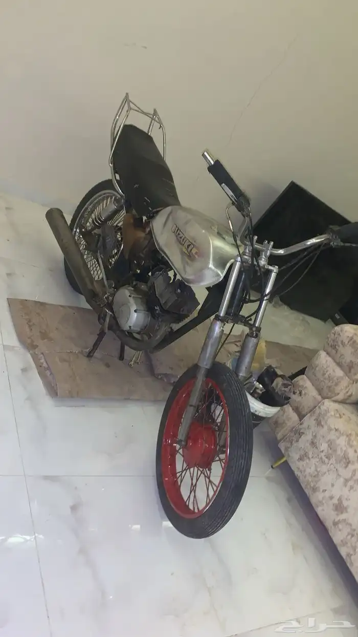 الدباب للبيع وعلى اليوم اليوم واصل 1350 افرق السوم وخذه 1