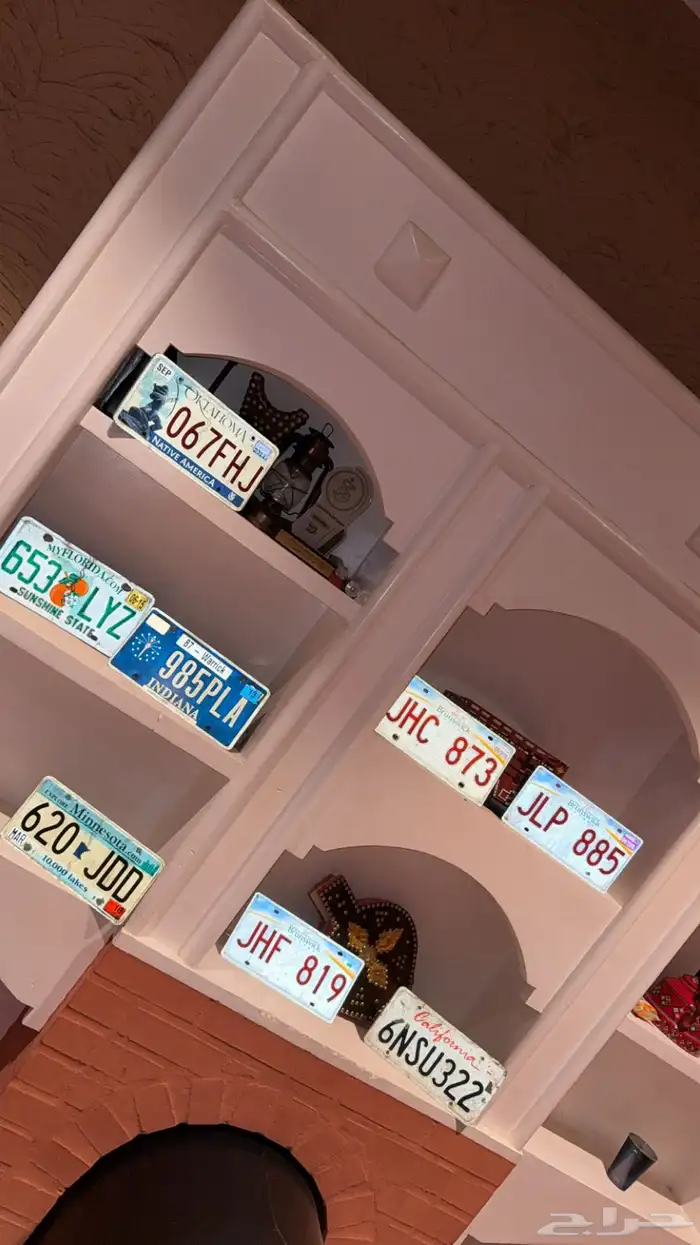 لوح أمريكيه نوادر مميزه اصليه عاكسه . لتصوير البيع مستعجل 0