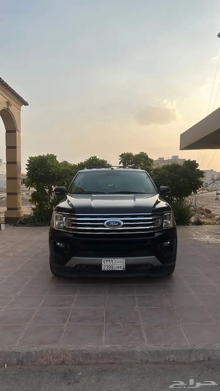 فورد اكسبدشن 2019 اسود 2