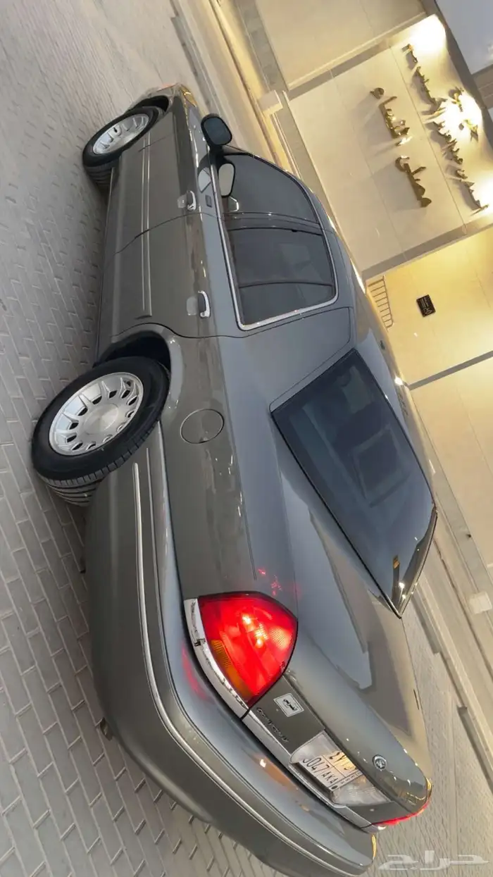 فورد كراون فكتوريا مخزن من النوادر فل كامل98 4