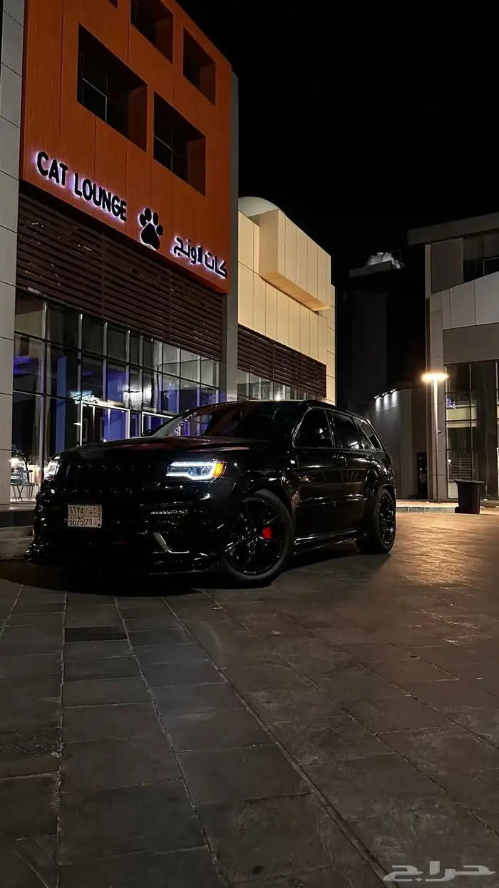 Jeep grand cherokee srt8 0