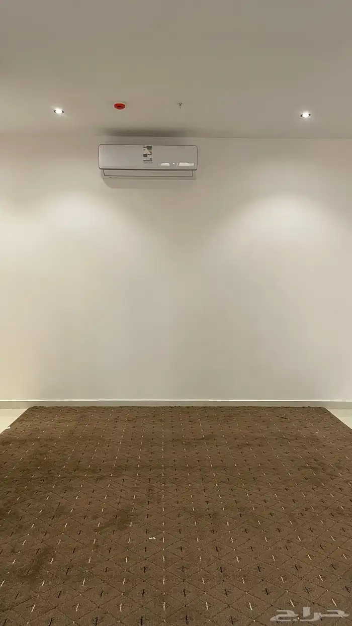 شقق عزاب جديده للايجار بحي البيان 5