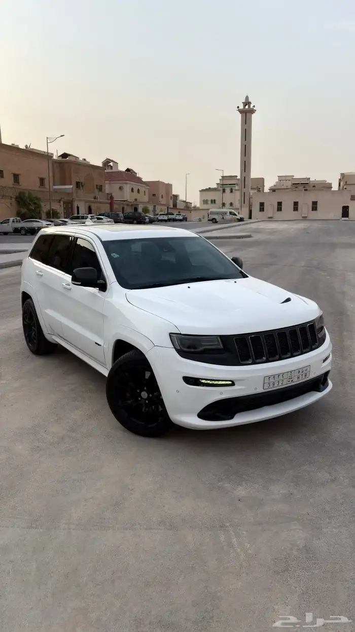 جراند شيروكي 2014 SRT تم البييع .. 0