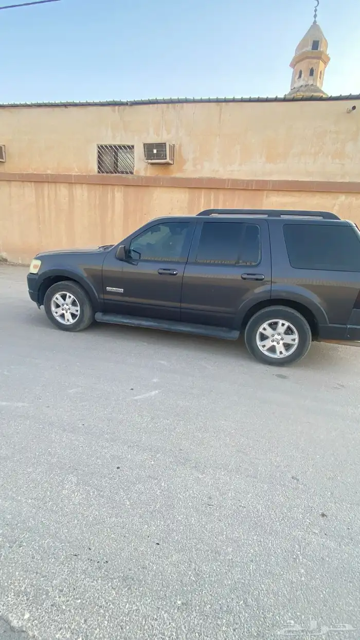 اكسبلور 2008 محركاته طيبه بديه طيب استماره فحص جديد 0