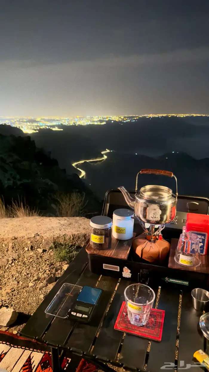 متوفر صندوق معدني لعزبة الشاي بكامل ملحقاته 4