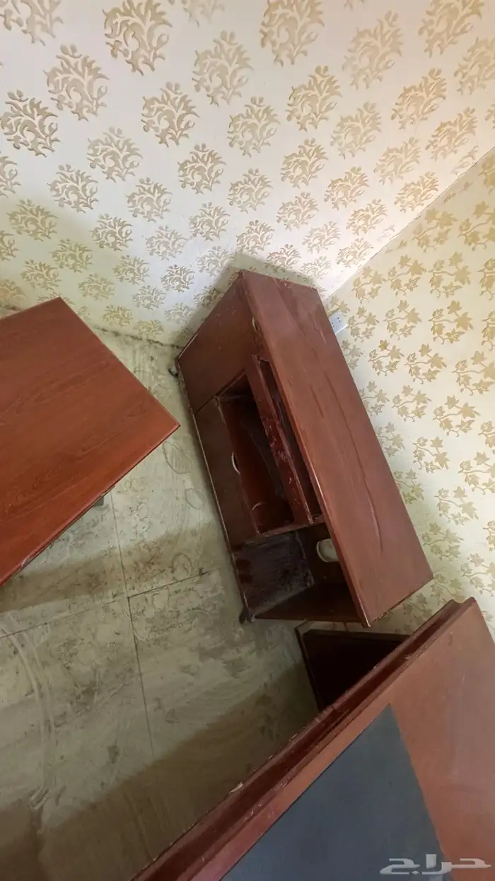اثاث مكتبي استخدام اقل من شهر 3