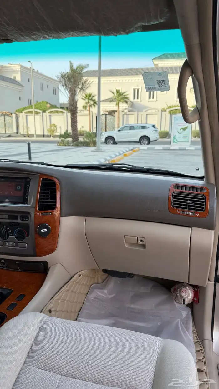 لاندكروزر كروزر GXR -2005 قير عادي بريمي 16
