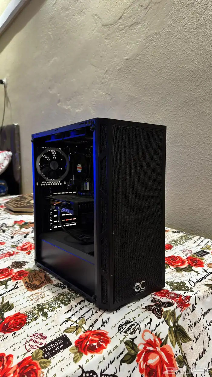 بي سي pc مع شاشة وكيبورد وماوس 3