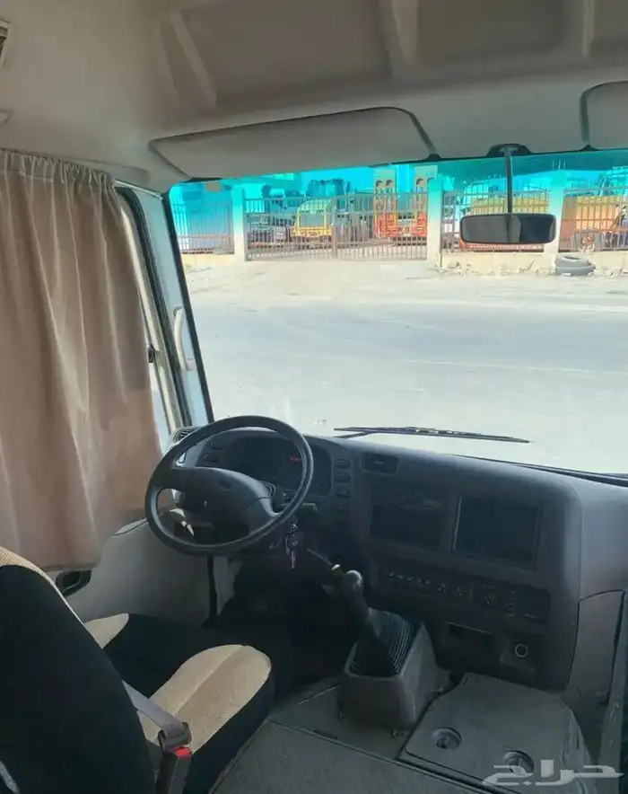 ايجار باص كوستر 30 راكب مع السواق 2