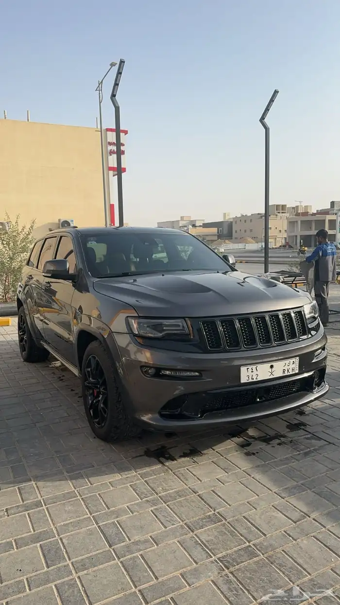 جراند شيروكي SRT 2015 2
