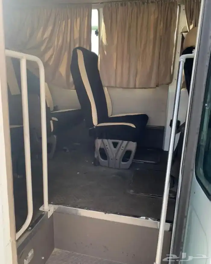 ايجار باص كوستر 30 راكب مع السواق 3