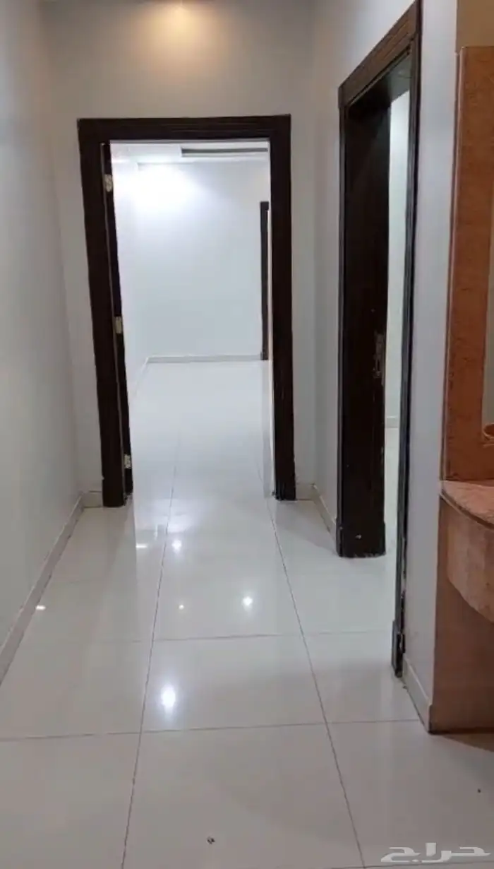 للبيع شقة في حي بدر 10