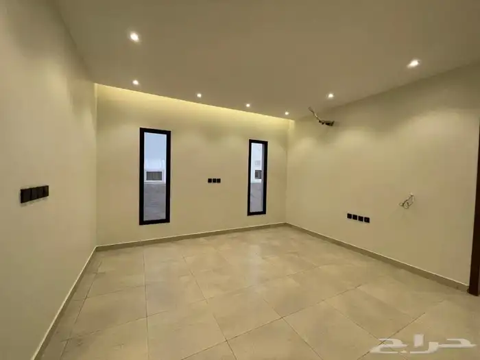 فيلا للبيع في ابحر 2