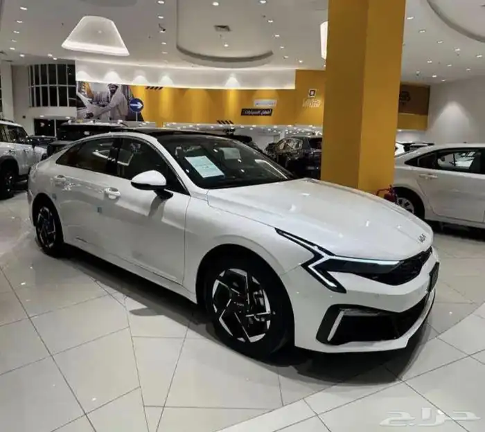 كيا K5 ستاندر مطور بانوراما 2025 اقل سعر 2