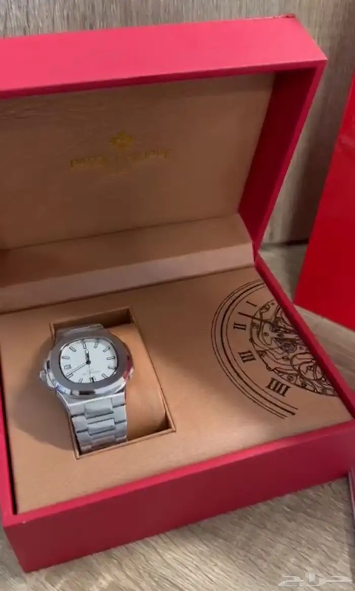 ساعات PATEK PHILIPPE 1