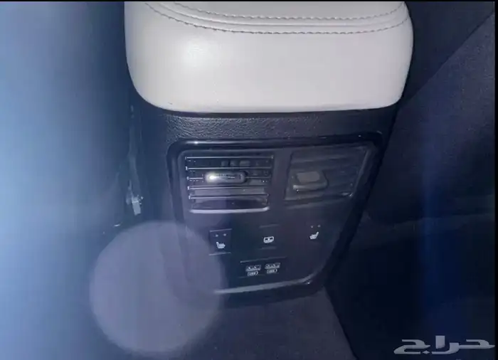 كرايزلر S300 موديل 2021 فل كامل 19