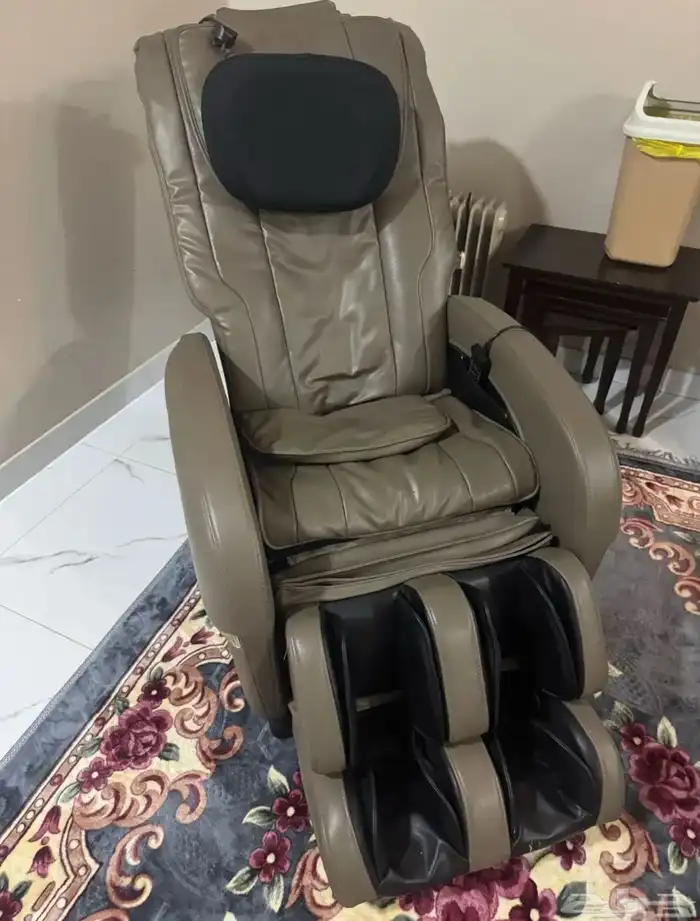 كرسي مساج نظيف جذا للبيع 3