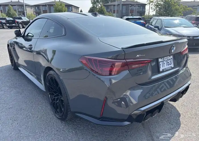 2025 BMW M4 Competition سعر جدا منافس 6