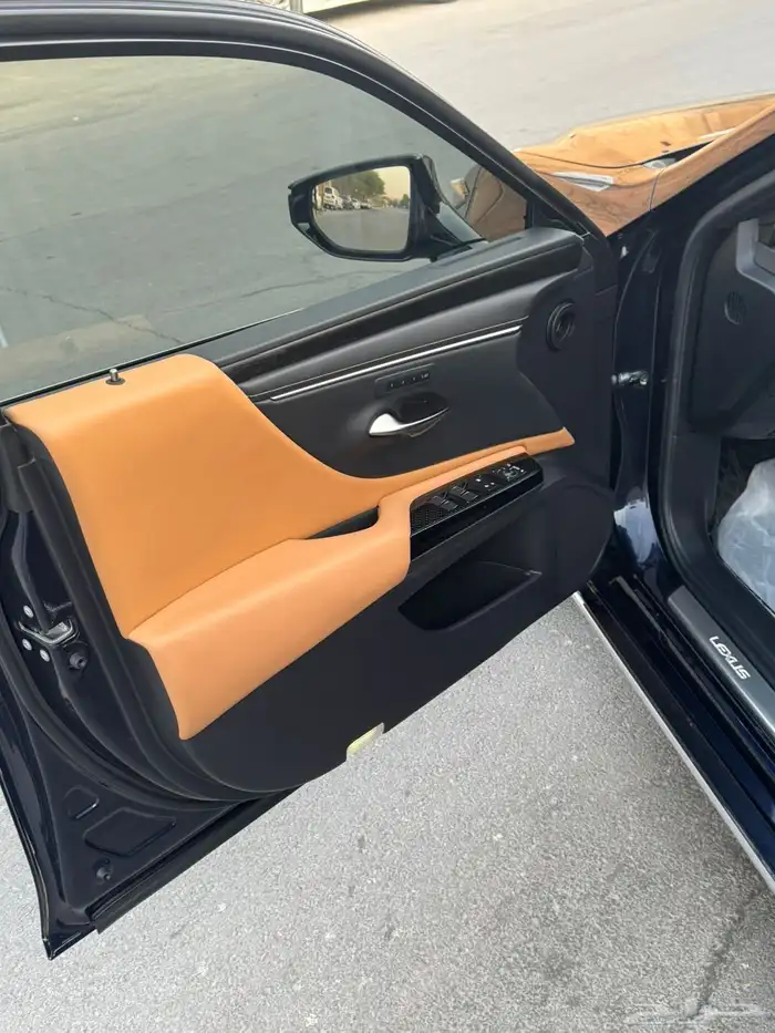 لكزس اي اس 350 سعودي 2023 ES 305 8