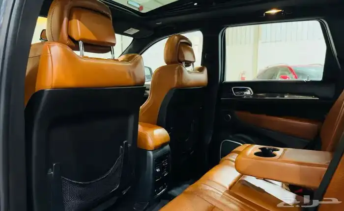 جراند شيروكي SRT 2015 5
