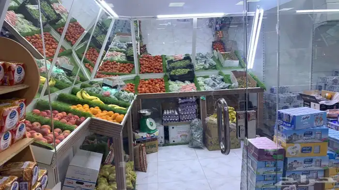 بقالة للبيع بجميع اغراضها 3
