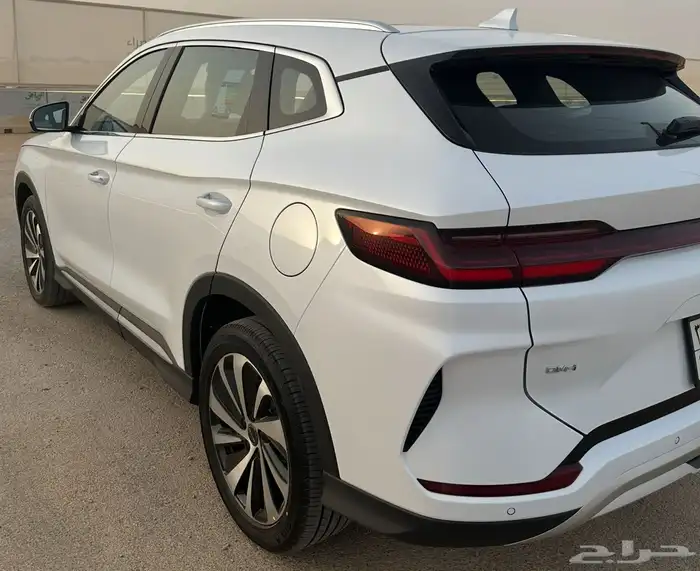BYD Song Plus هجين 3