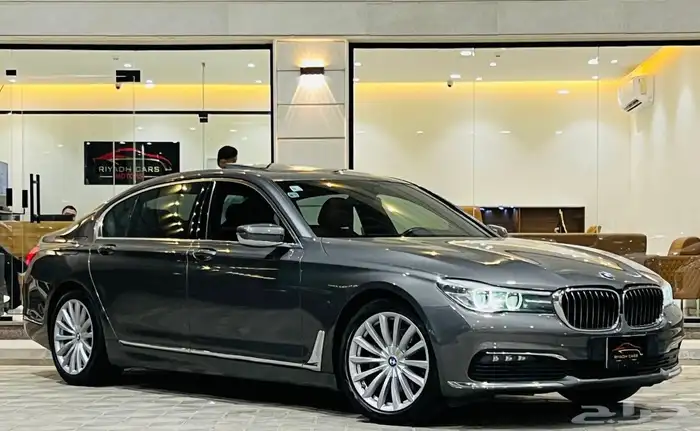 بي ام دبليو 730Li 2016 فل ( بحالة ممتازة ) 0