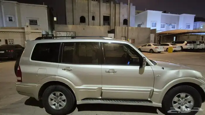باجيرو 2005 للبيع 4