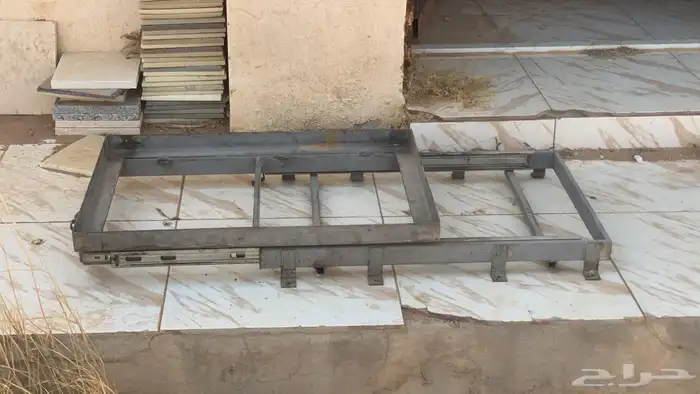 ثلاجه الرمايه يبغالها صيانه فيها تنسيم في الفريون مع الكرسي 5