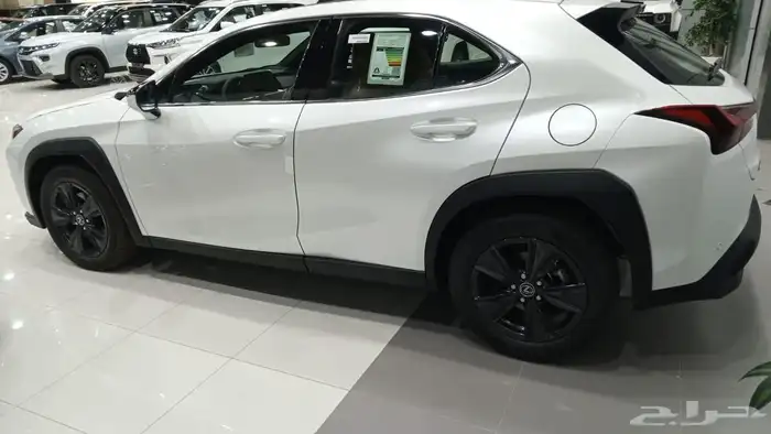 لكزس UX 300-AH هايبرد 2024 كاش واقستط ودفعتين 2