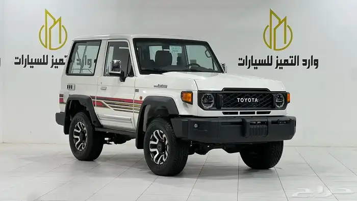 تويوتا ربع V6.2025فل كامل رفرف بريمي بنزين40عام آخر دفعه 0