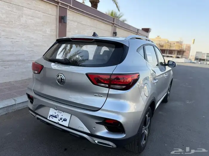 للبيع ام جي ZS موديل 2023 فل كامل بودي وكالة 6