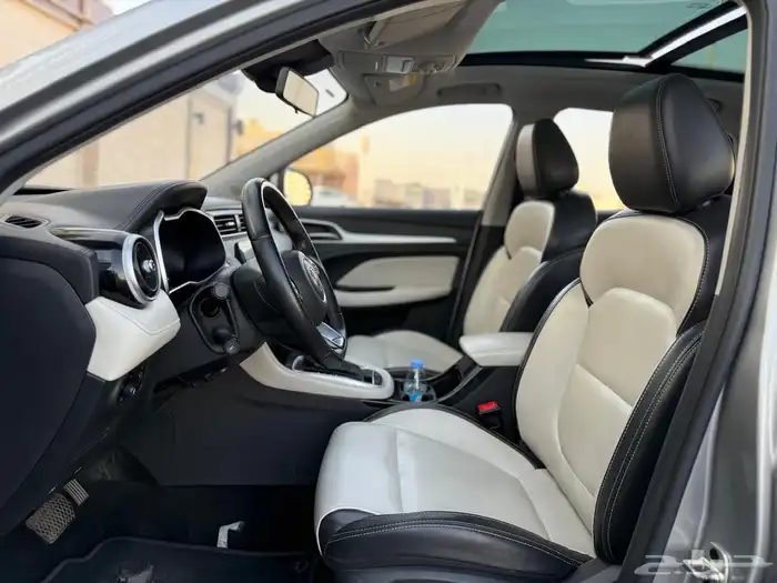 للبيع ام جي ZS موديل 2023 فل كامل بودي وكالة 12