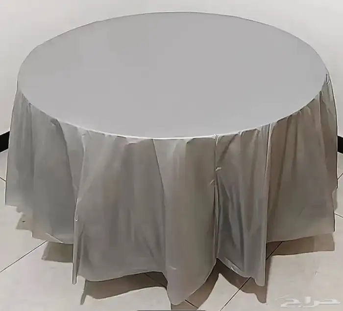 طاوله كبيره لون بني للبيع ب80 2